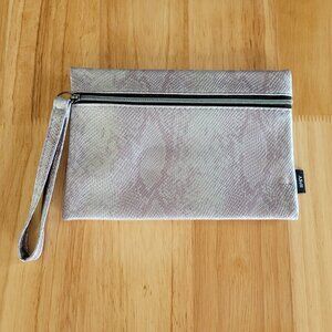 Ipsy Makeup Bag